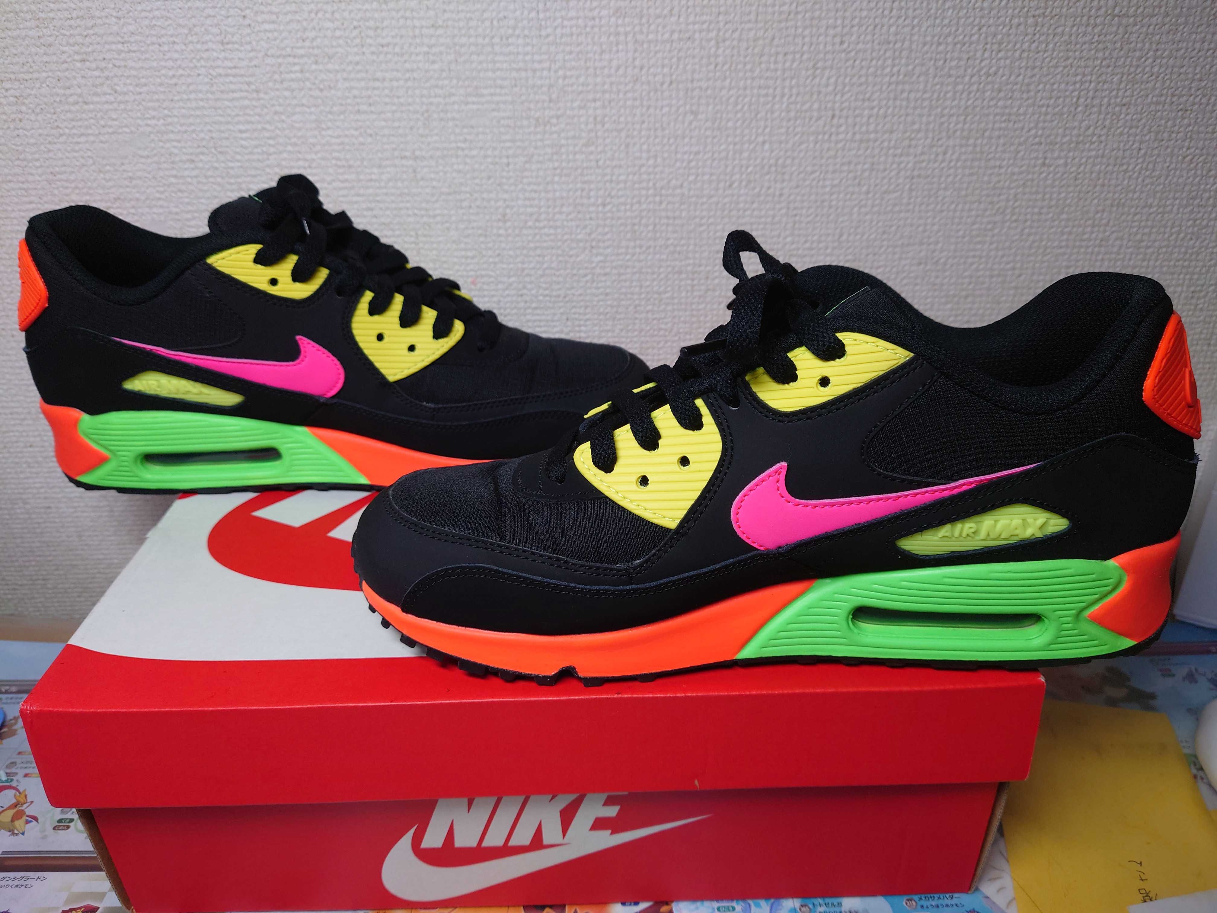 NIKE AIR MAX 90 "TOKYO NEON"