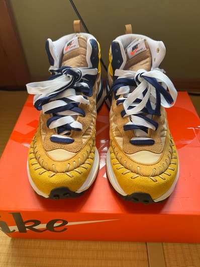 Jean-Paul Gaultier × sacai × Nike VaporWaffle "Sesame/Multi Color"