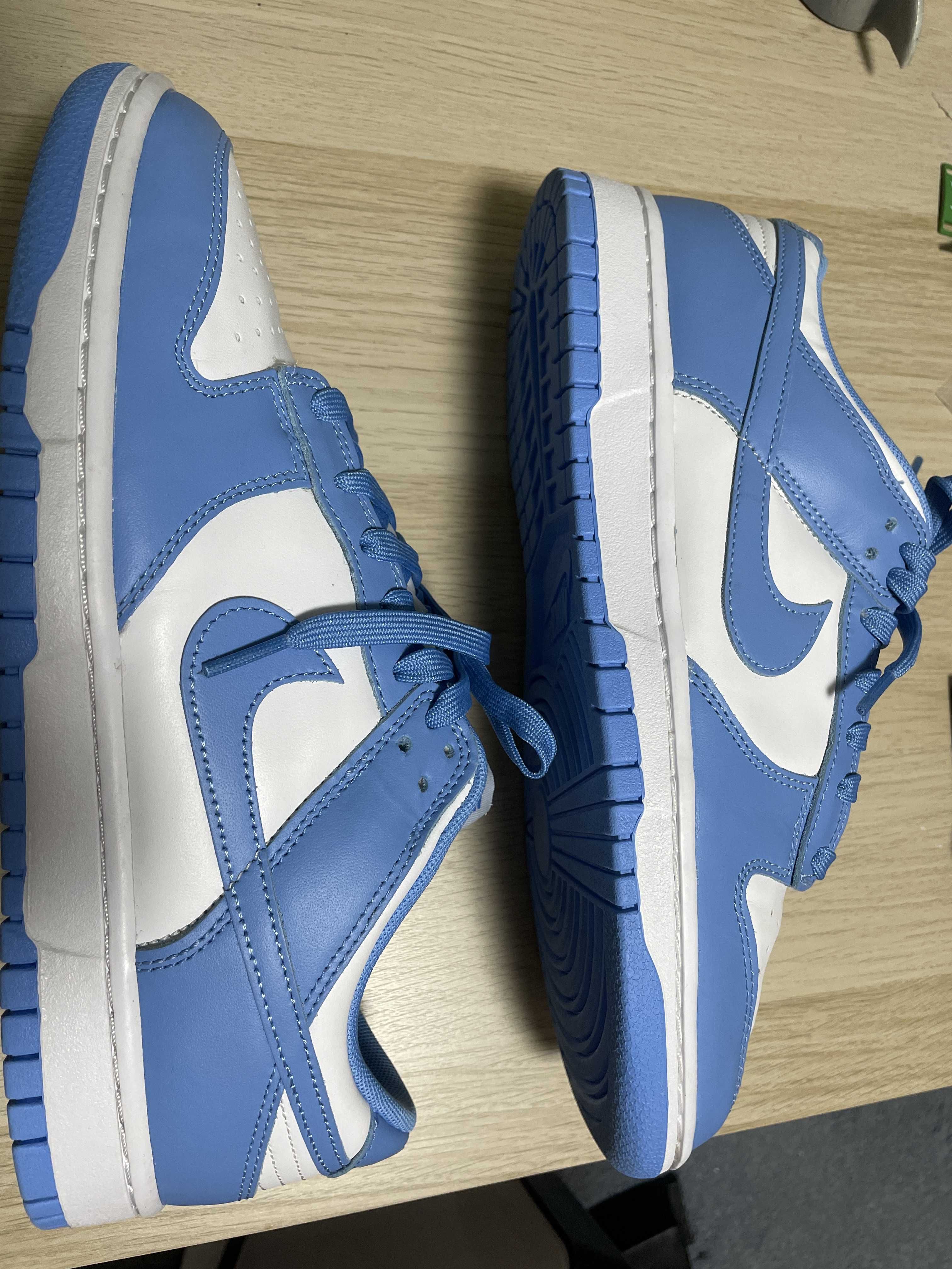 Nike Dunk Low "University Blue"