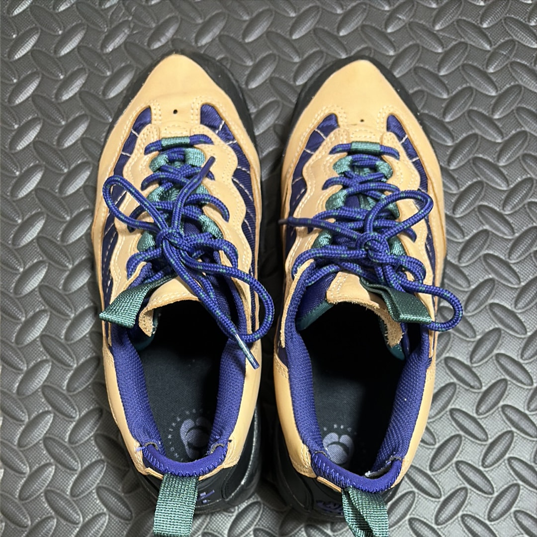 ナイキ ACG エアマーダ "バチェッタ タン"