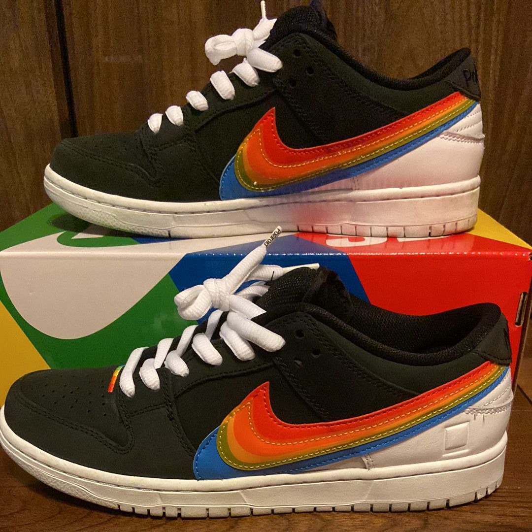ポラロイド × ナイキ SB ダンク ロー プロ QS 