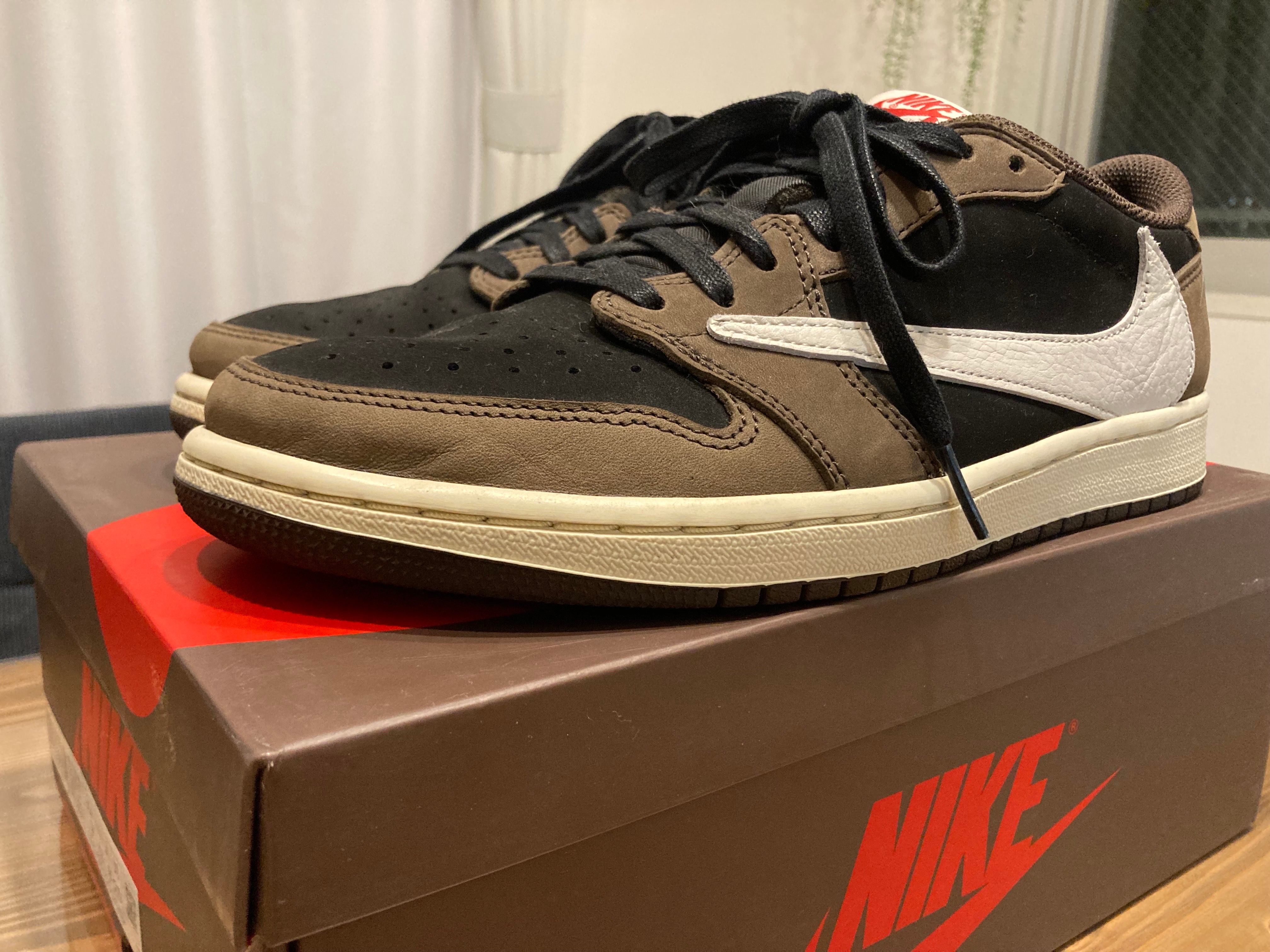 Travis Scott × Nike Air Jordan 1 Low OG SP-T "Black/Dark Mocha"