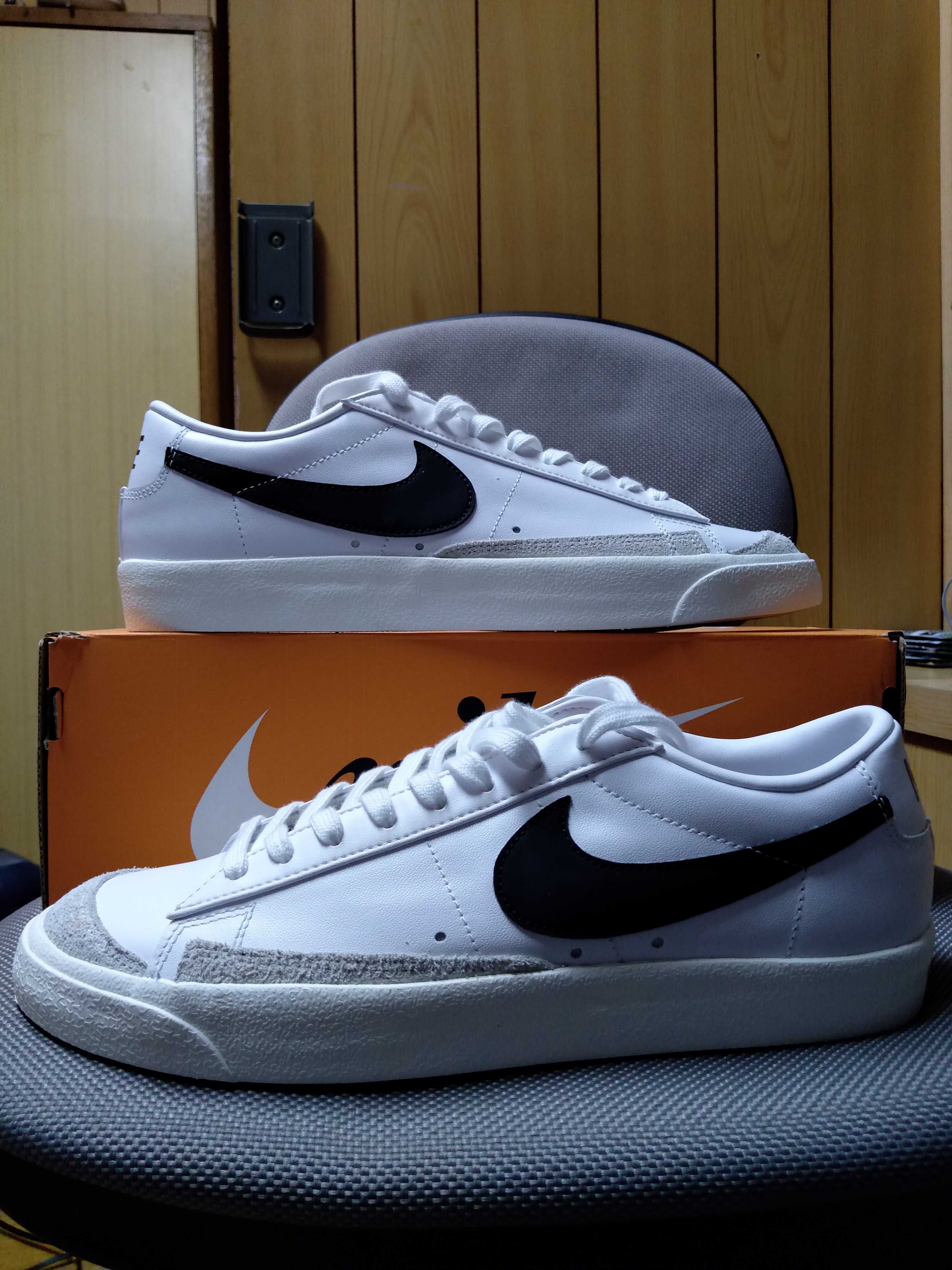 Nike Blazer Low '77 Vintage "White/Sail/Black"
