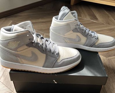 Nike Air Jordan 1 Mid SE "Coconut Milk/Particle Grey"
