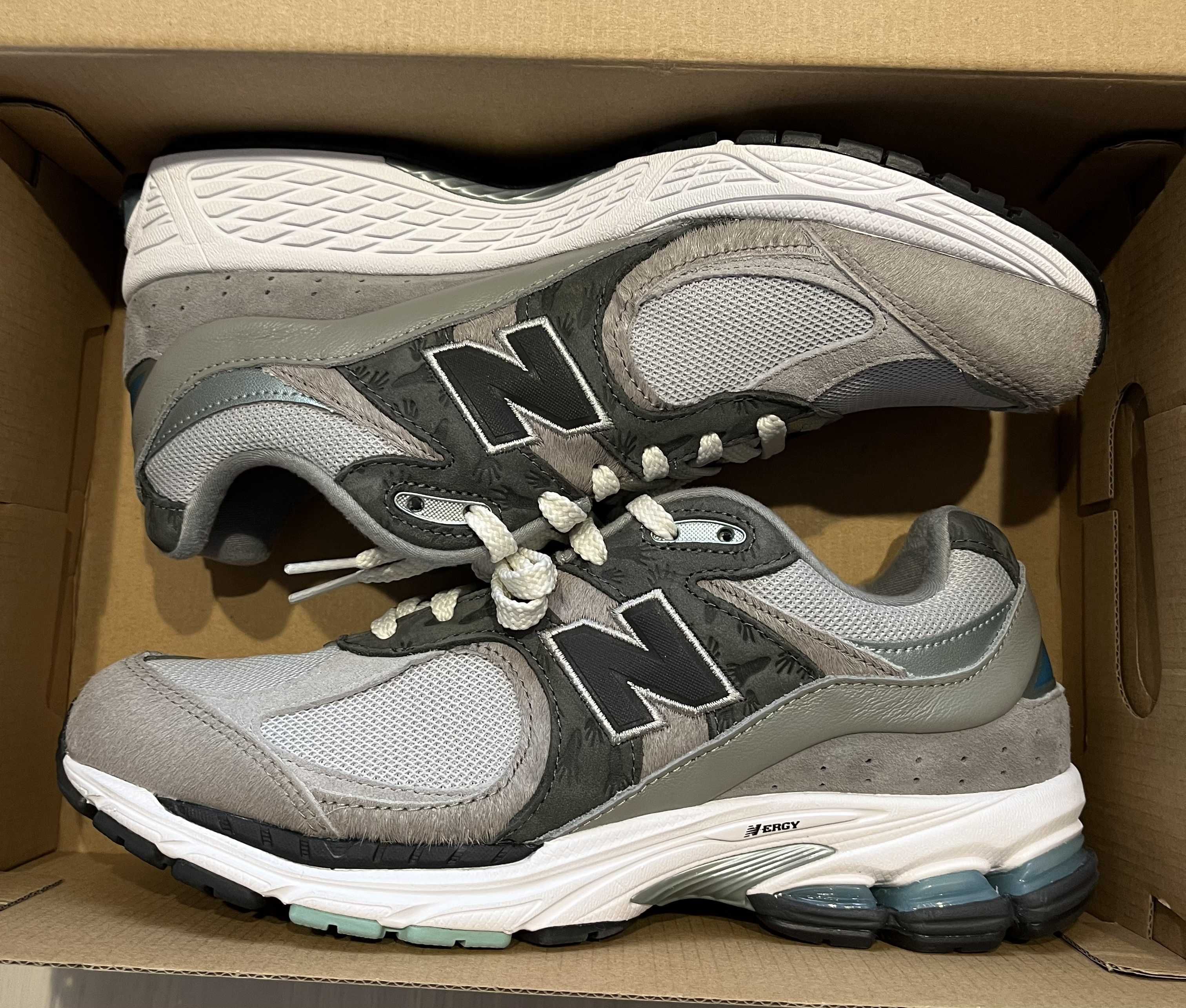 atmos × New Balance 2002R "Rat"
