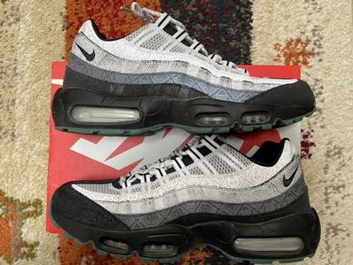 Nike Air Max 95 SE "Day of the Dead"