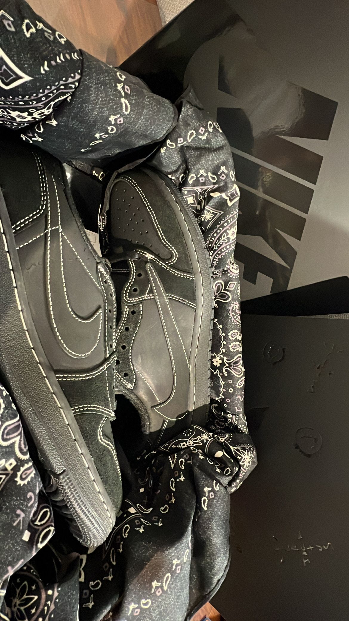 Travis Scott × Nike Air Jordan 1 Low OG SP "Black Phantom"