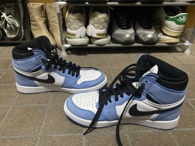 Nike Air Jordan 1 High OG "University Blue"