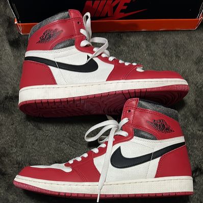 Nike Air Jordan 1 High OG "Lost & Found/Chicago"