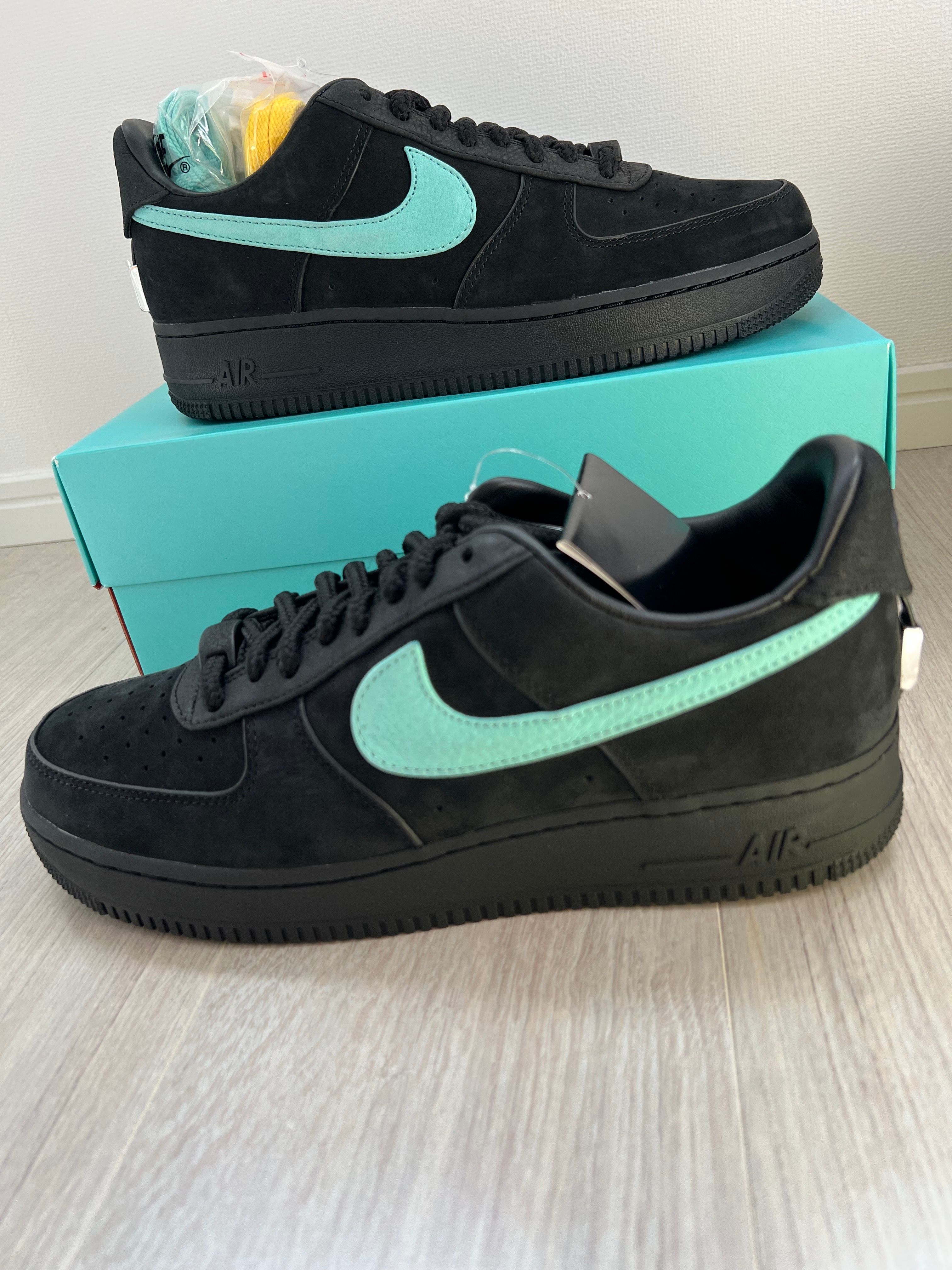 Tiffany & Co. × Nike Air Force 1 Low "1837"