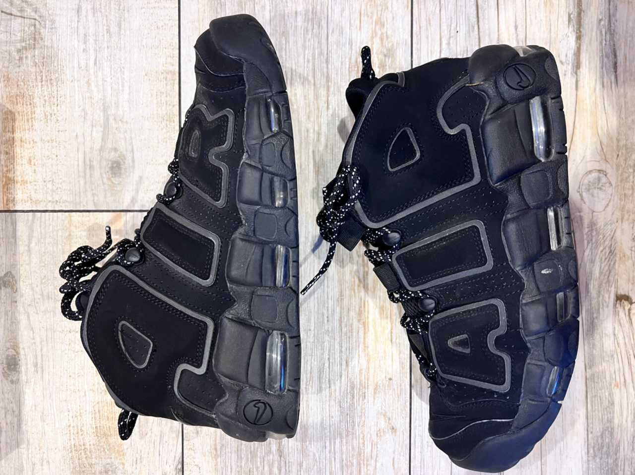 NIKE AIR MORE UPTEMPO BLACK