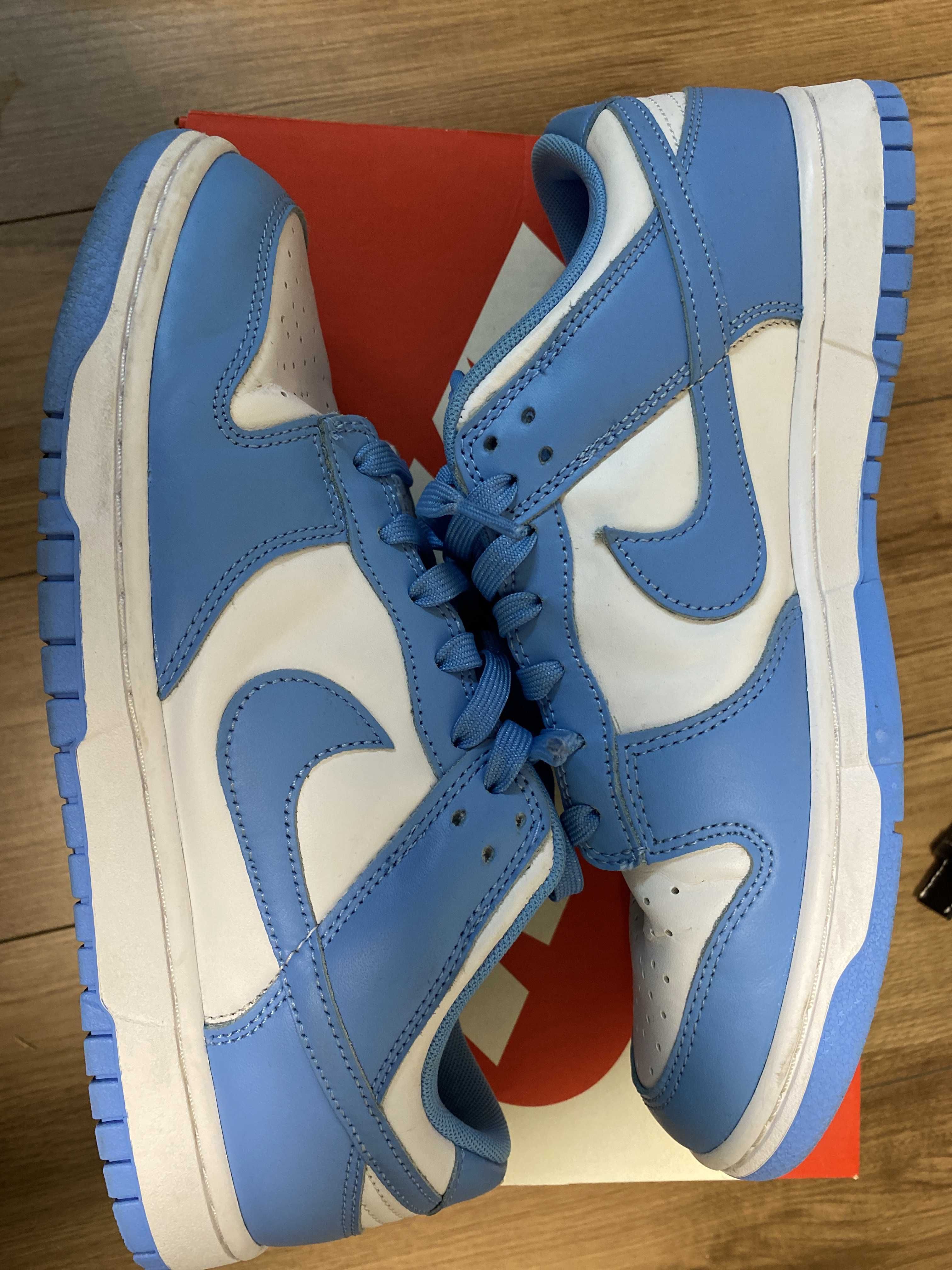 Nike Dunk Low "University Blue"