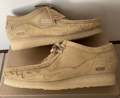 Supreme × Clarks Wallabee "Maple"