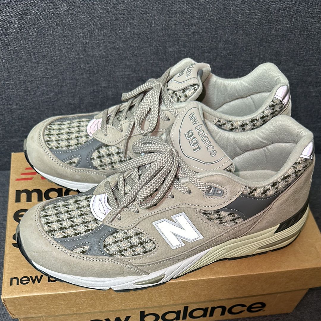 New Balance 991 Harris Tweed "Beige"