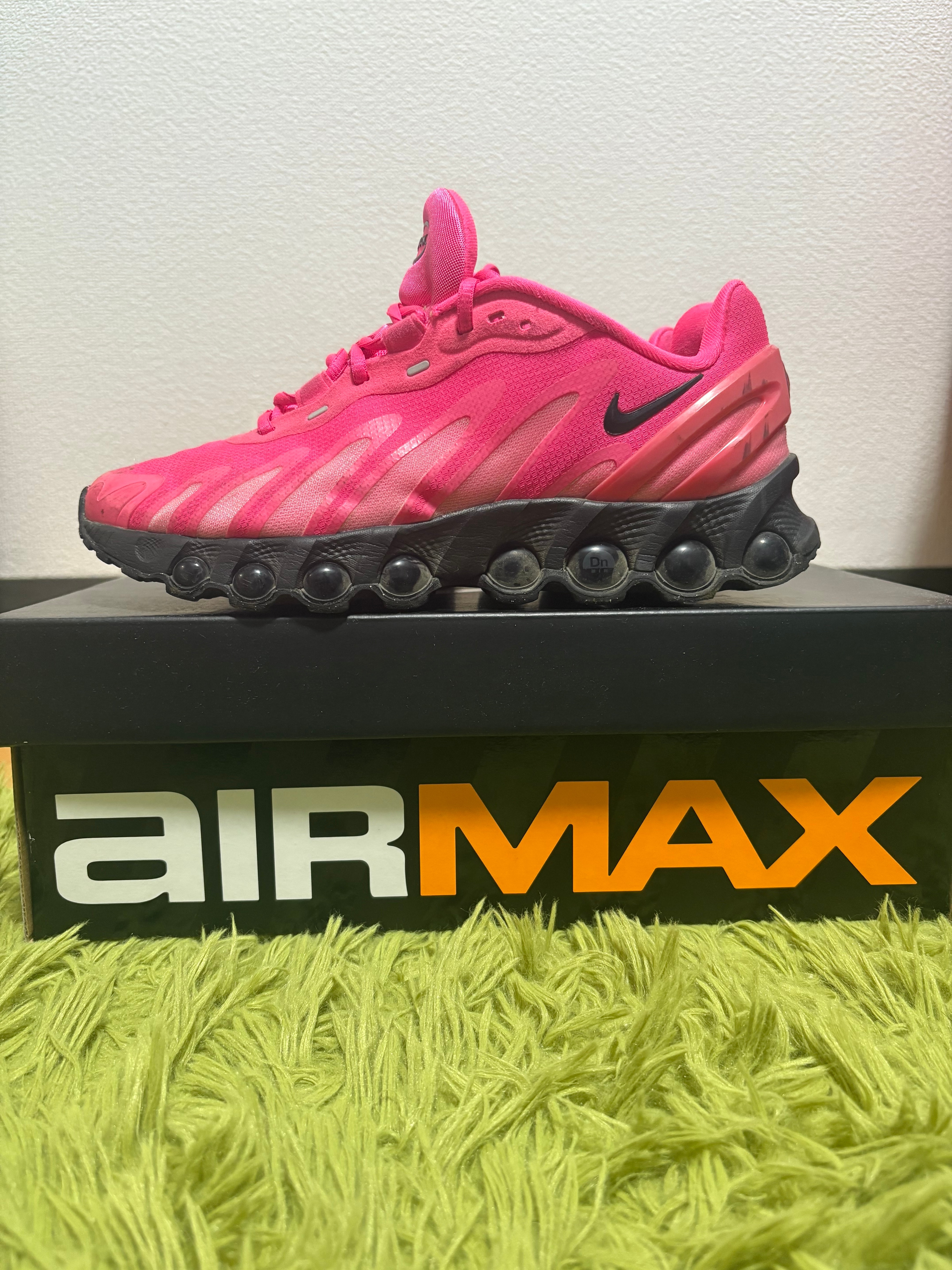 ナイキ エアマックスDN8 "ハイパーピンク"