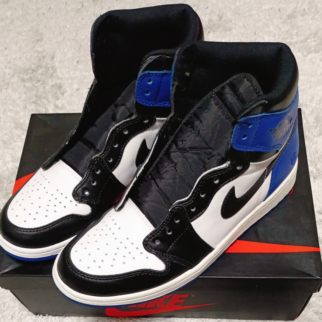 fragment design × Nike Air Jordan 1 Retro High OG "Black/Sport Royal/White"