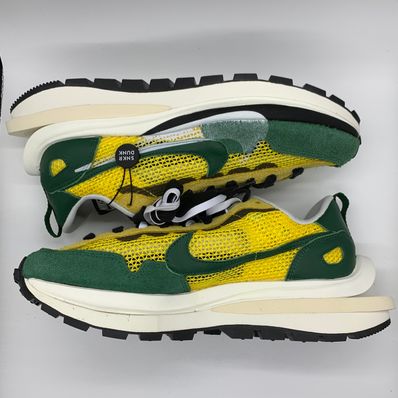 sacai × Nike Vapor Waffle "Tour Yellow/Stadium Green-Sail"