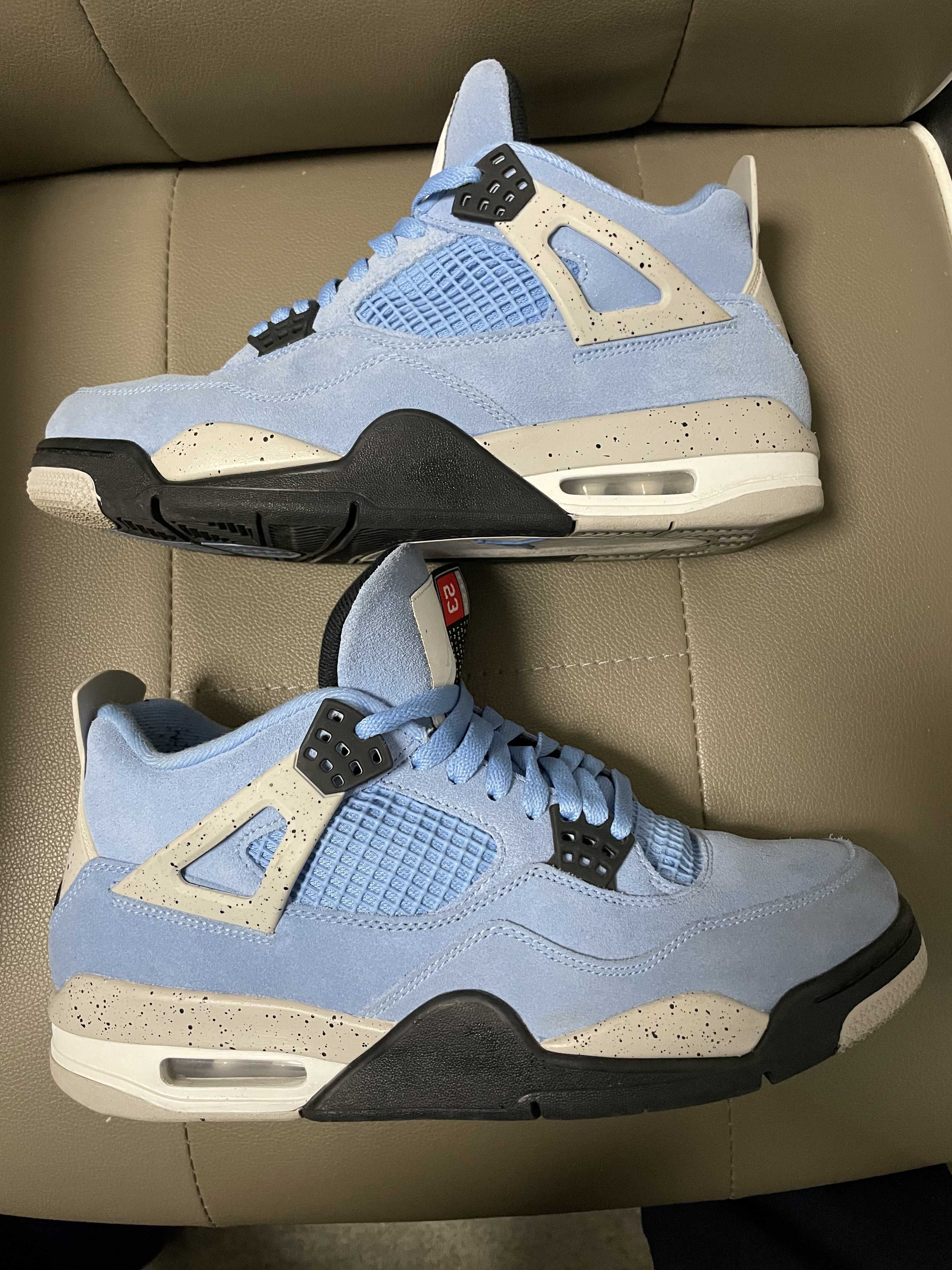Nike Air Jordan 4 "University Blue"