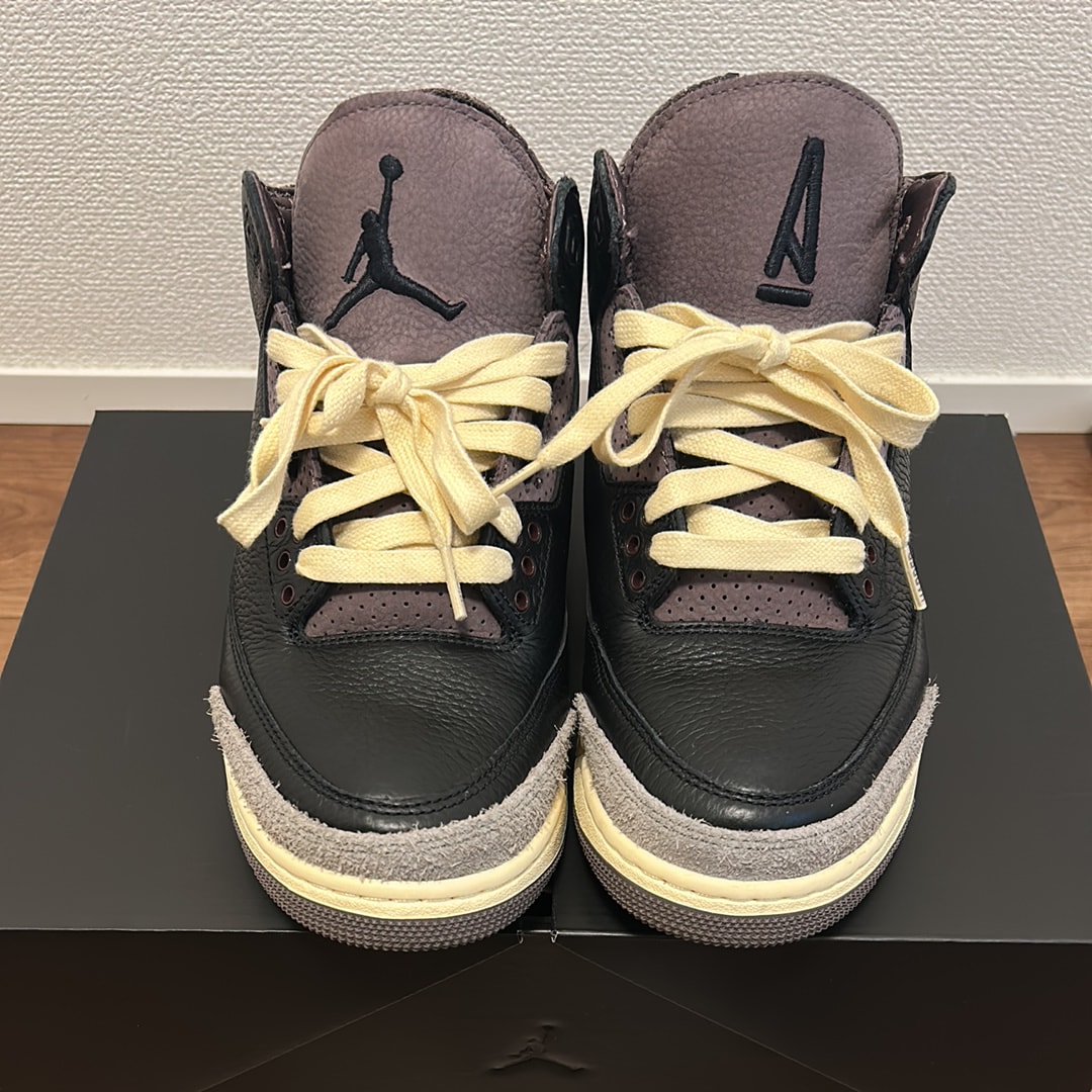 A Ma Maniere × Nike Women's Air Jordan 3 Retro OG SP "Black and Flat Pewter/WYWS"