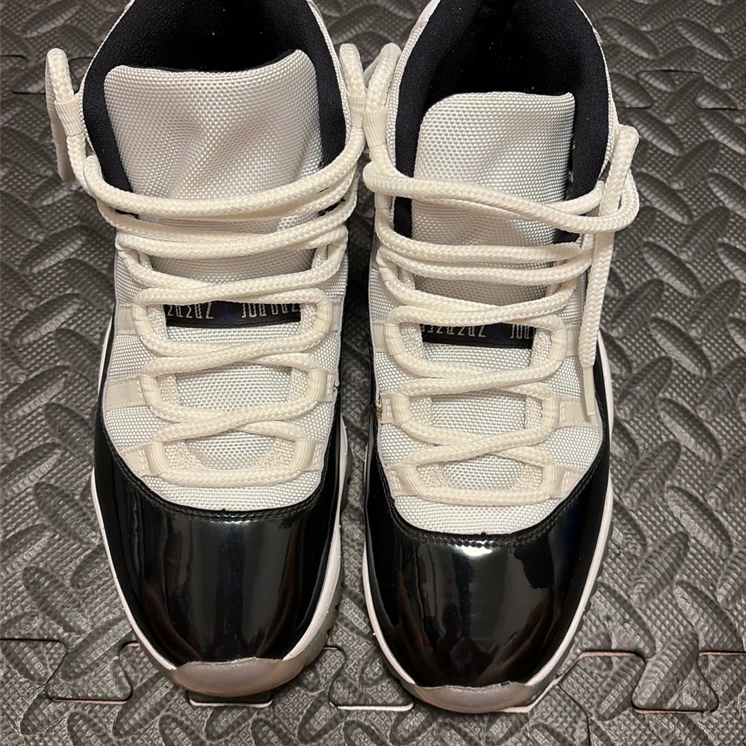 Nike Air Jordan 11 Retro "Concord" (2018)