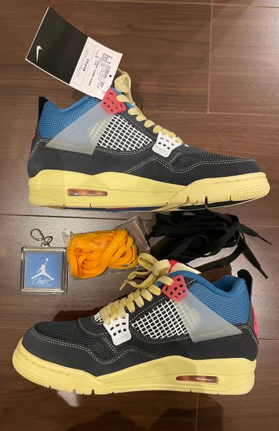 UNION × NIKE AIR JORDAN 4 "OFF NOIR"