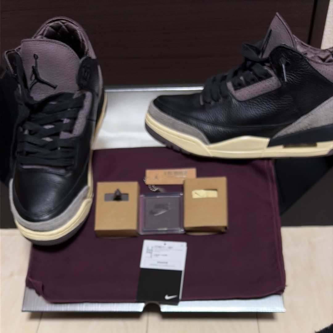 A Ma Maniere × Nike Women's Air Jordan 3 Retro OG SP "Black and Flat Pewter/WYWS"