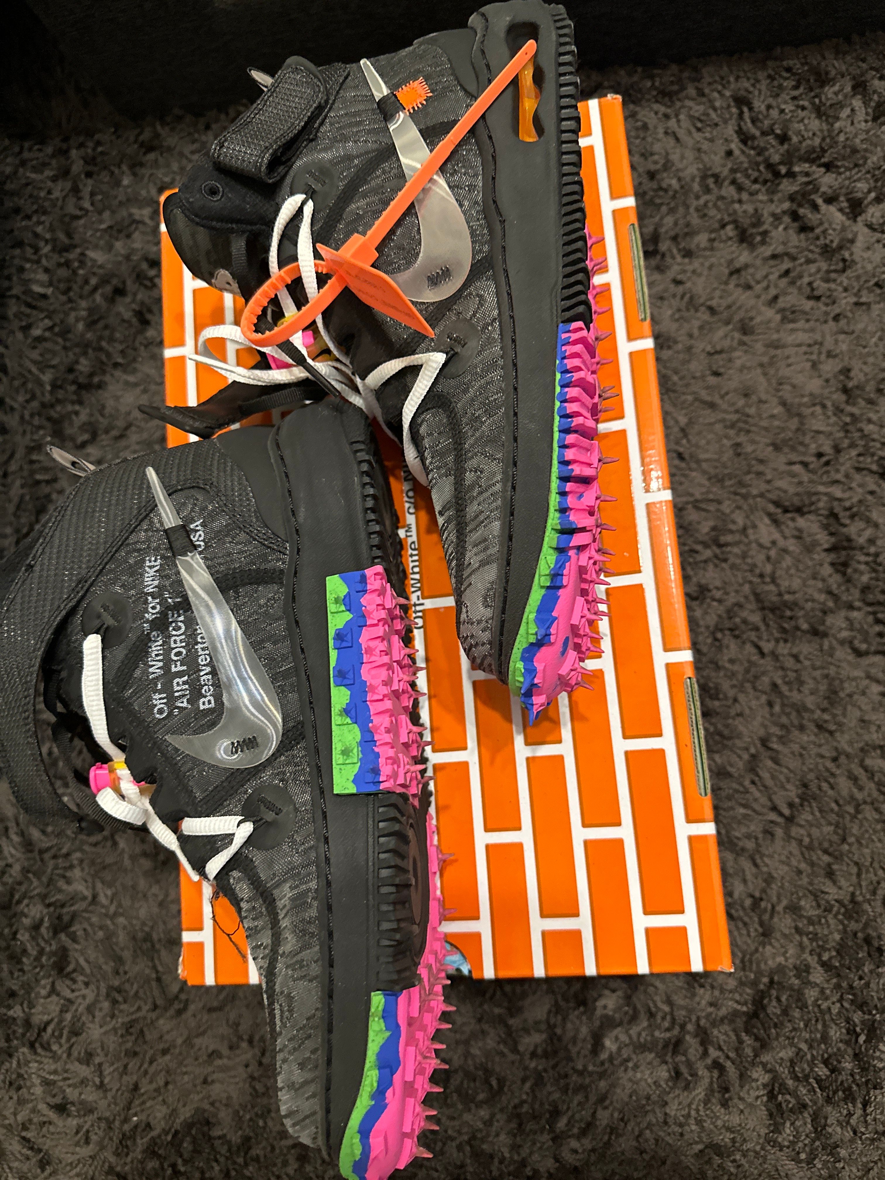 Off-White × Nike Air Force 1 Mid "Black"