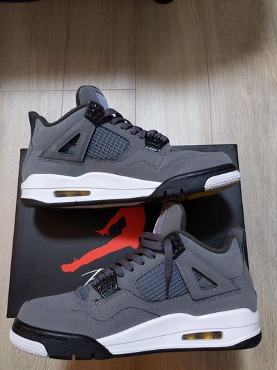 Nike Air Jordan 4 "Cool Grey"