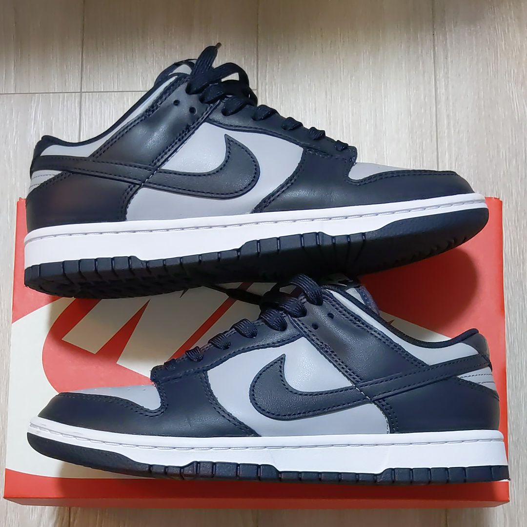 Nike Dunk Low "Championship Grey"