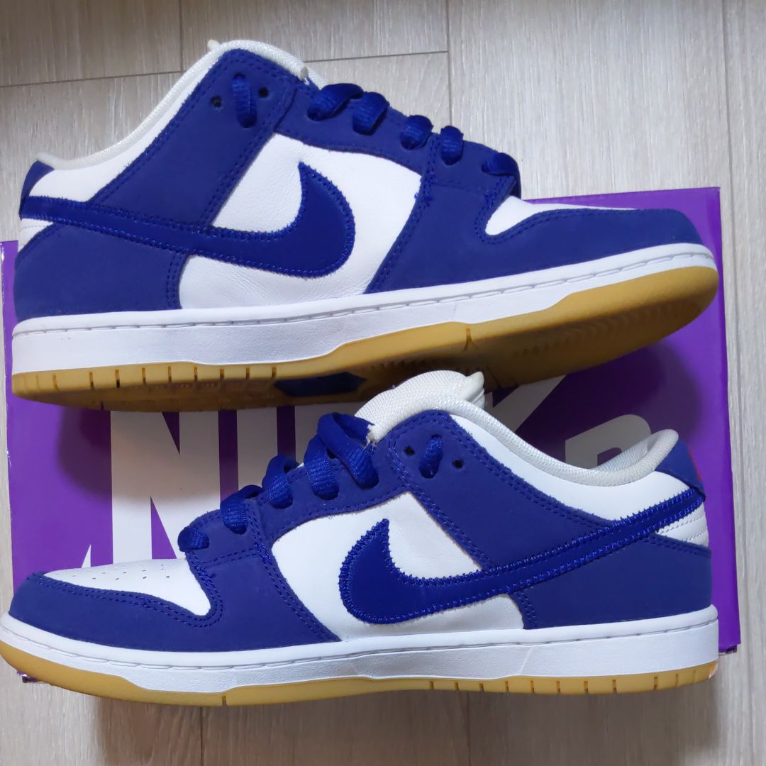 Nike SB Dunk Low "Los Angeles Dodgers/Deep Royal Blue"