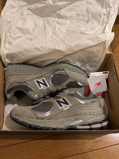 New Balance 2002R "Gray"