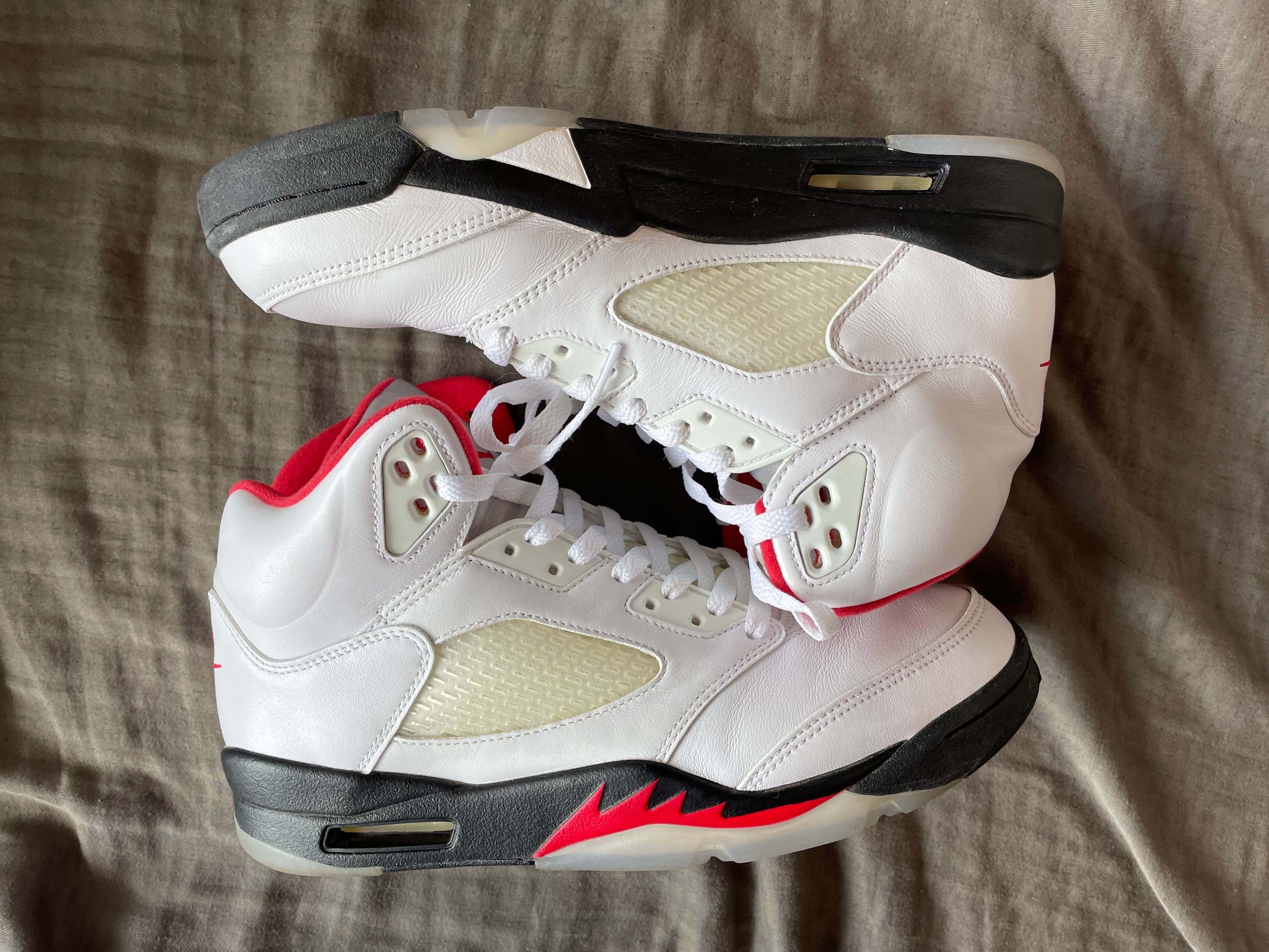 Nike Air Jordan 5 Retro "Fire Red" (2020)