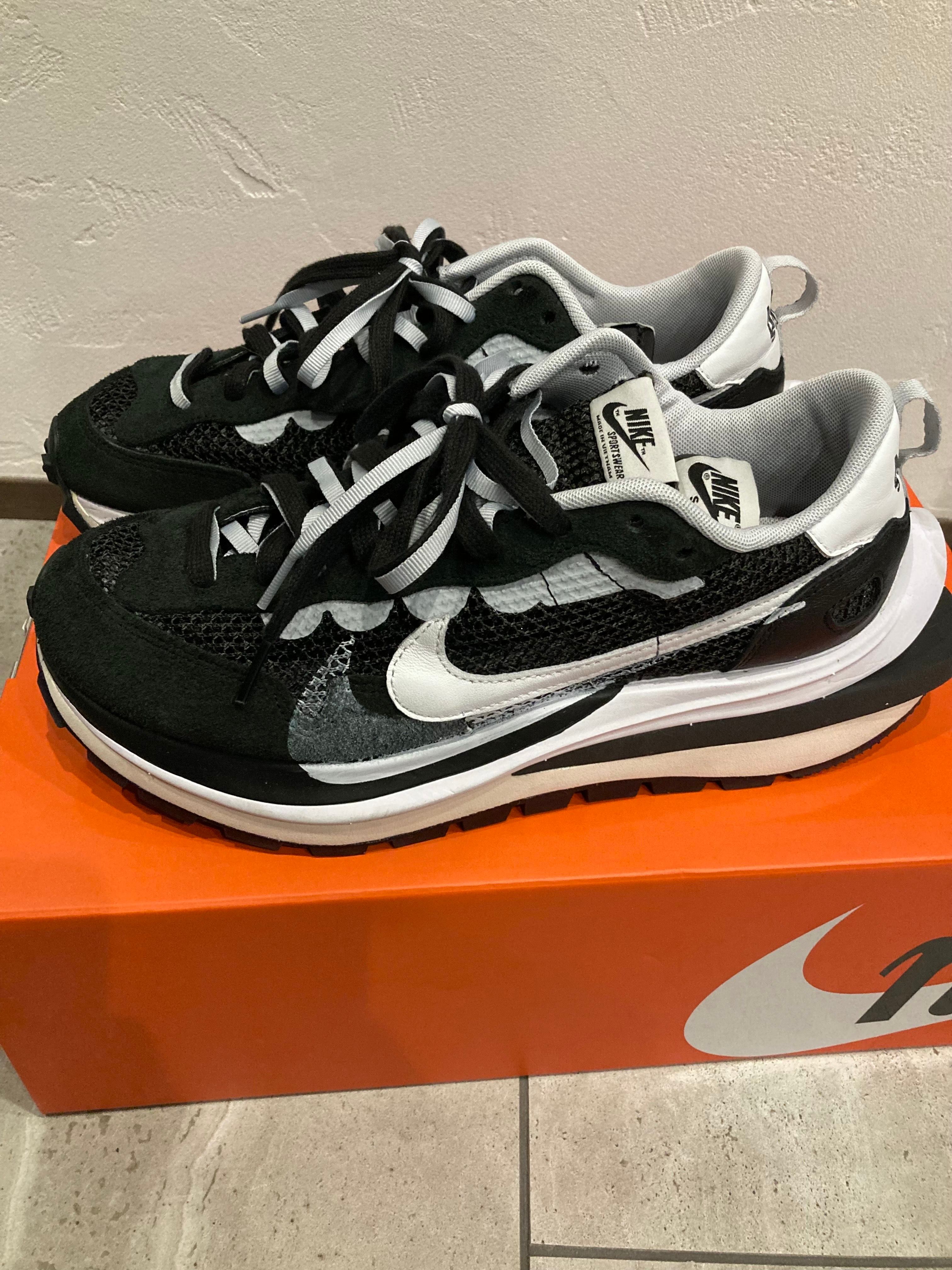 sacai × Nike Vapor Waffle "Black and White"