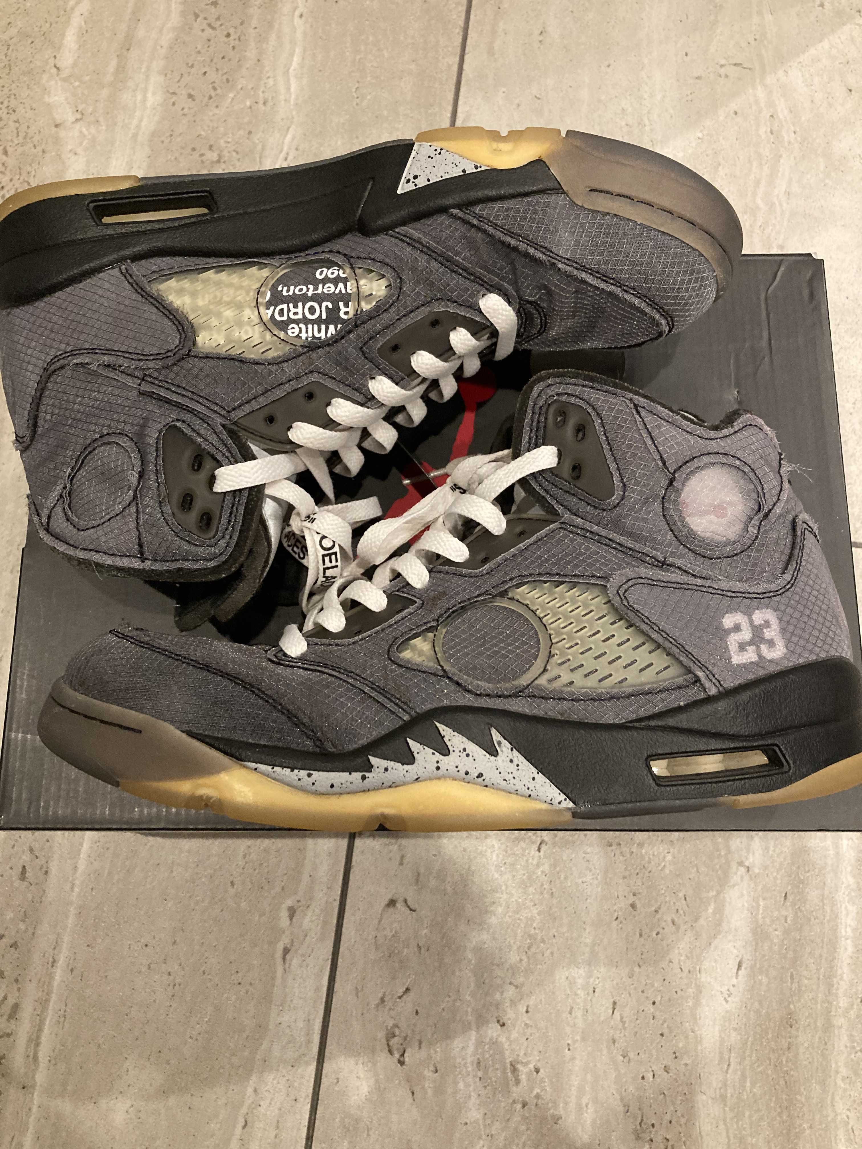 Off-White × Nike Air Jordan 5 "Black/Muslin/Fire Red"