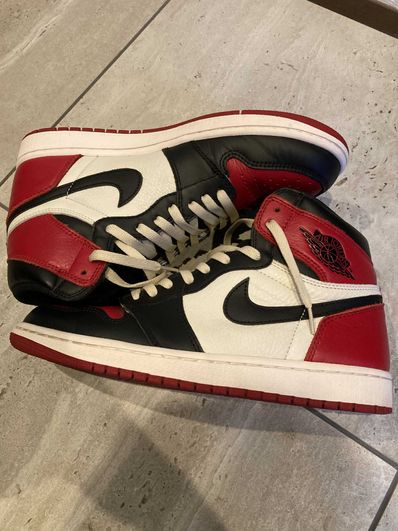 Nike Air Jordan 1 Retro High OG "Bred Toe"