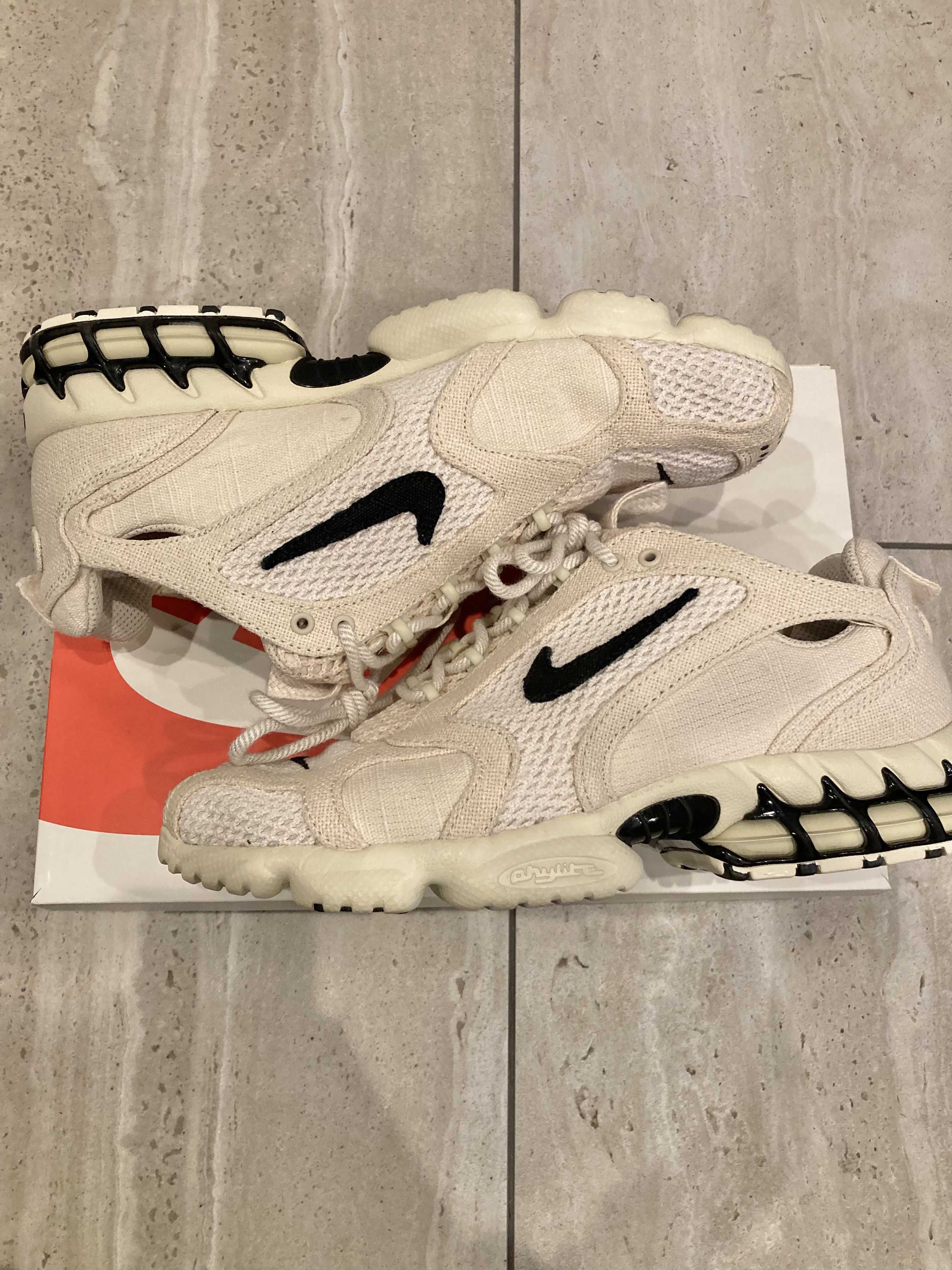 Stussy × Nike Air Zoom Spiridon CG 2 "Fossil/Black"