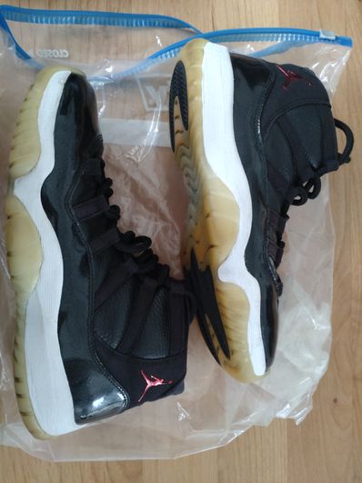 Nike Air Jordan 11 Retro "72-10"