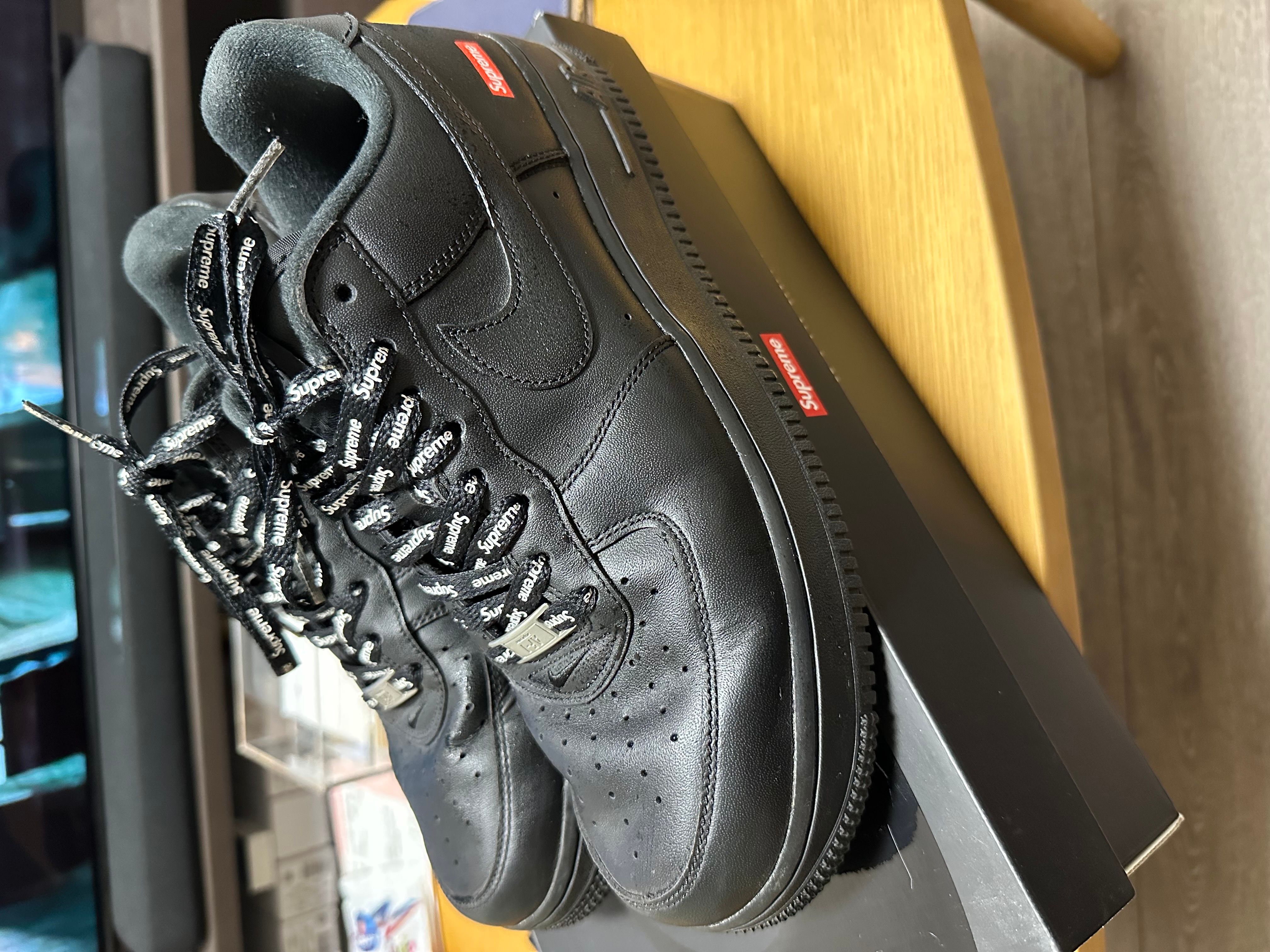 Supreme × Nike Air Force 1 Low "Black"