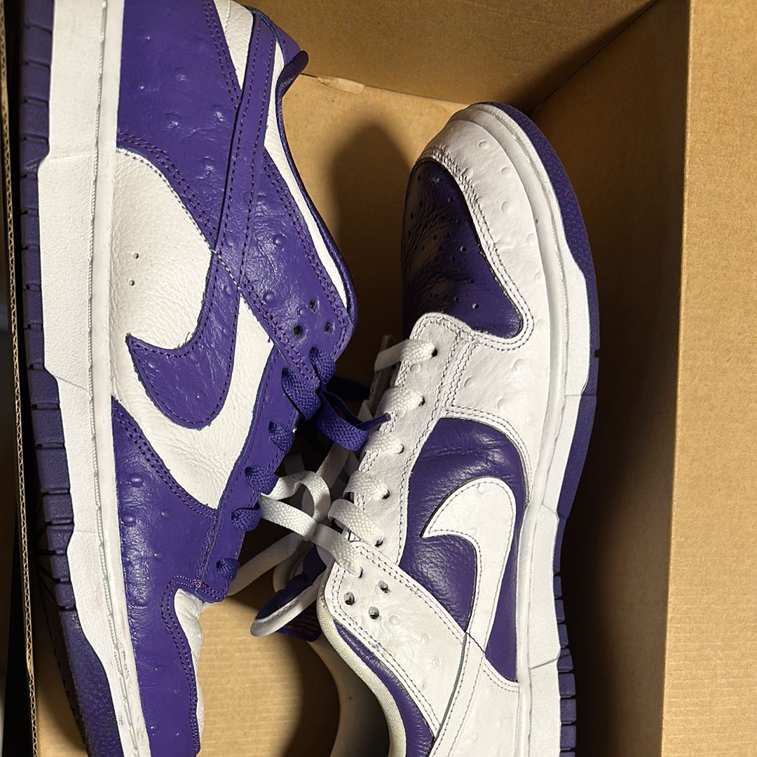 Nike Women's Dunk Low "Made You Look"