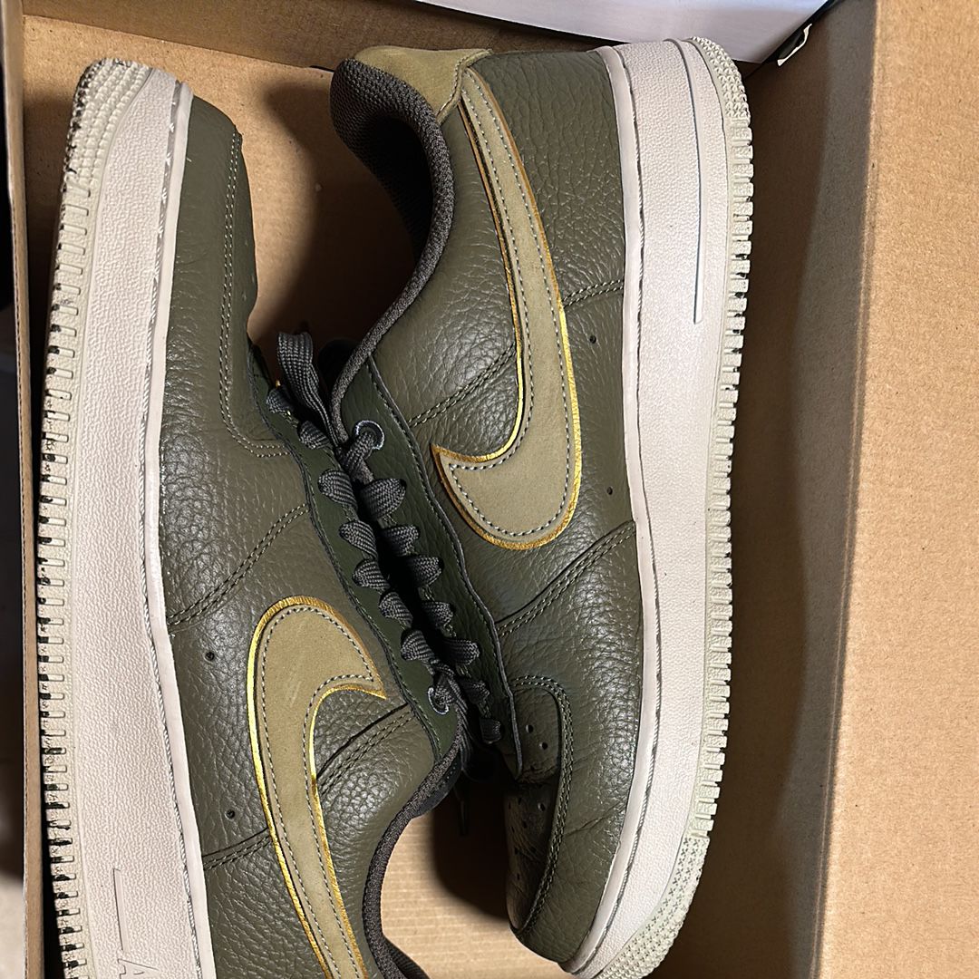 Nike Air Force 1 Low 