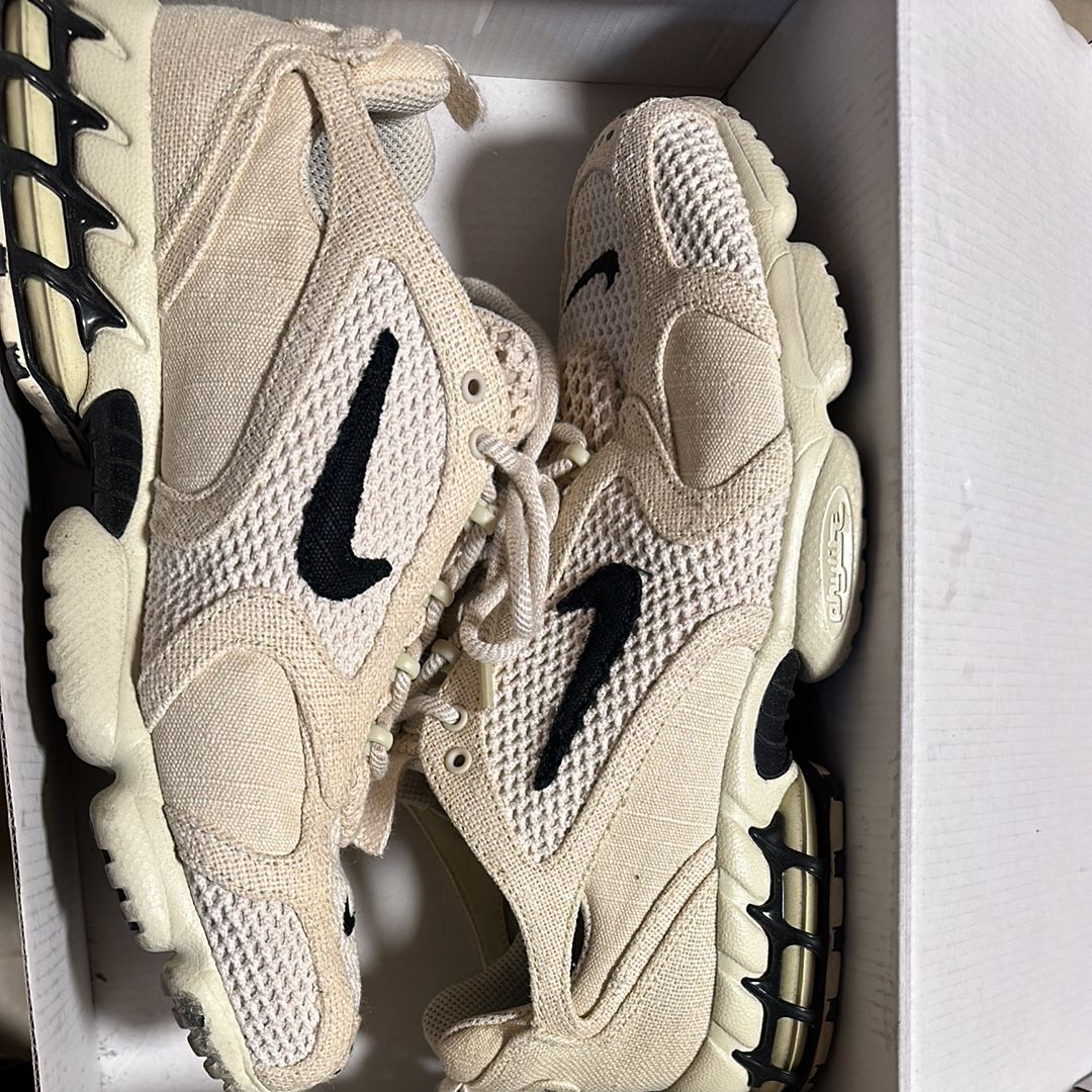 Stussy × Nike Air Zoom Spiridon CG 2 "Fossil/Black"