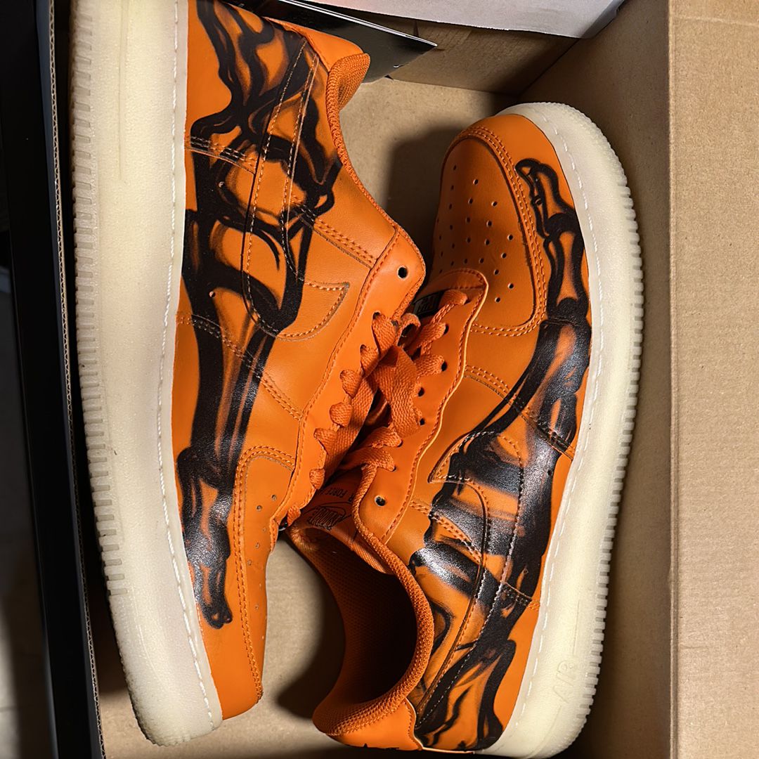 Nike Air Force 1 Low "Orange Skelton"