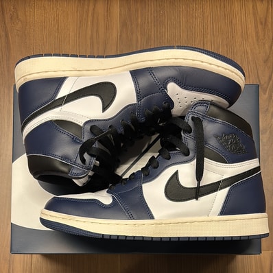 Nike Air Jordan 1 Retro High OG "Midnight Navy"