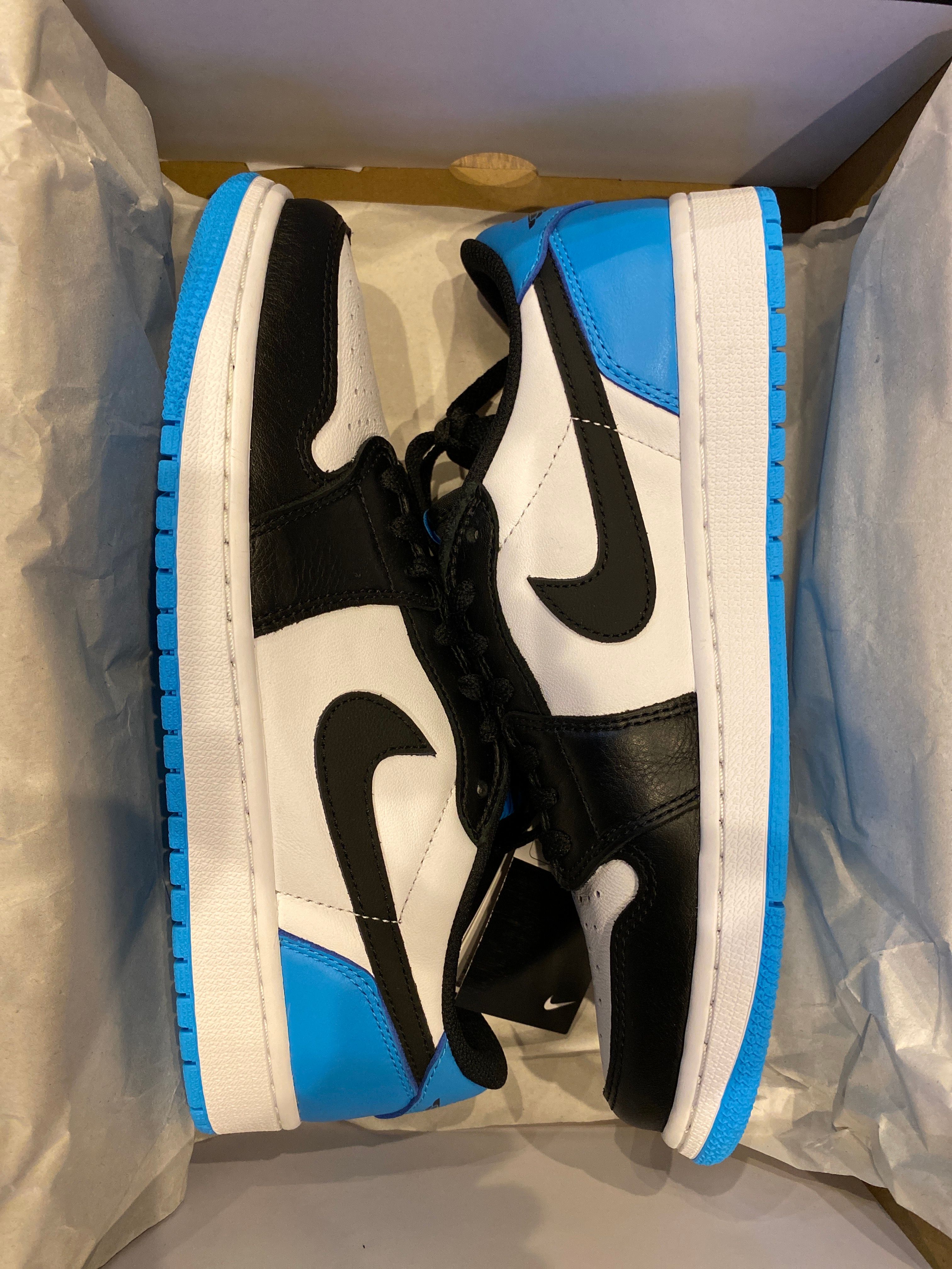 Nike Air Jordan 1 Low OG "Black and Dark Powder Blue/UNC"