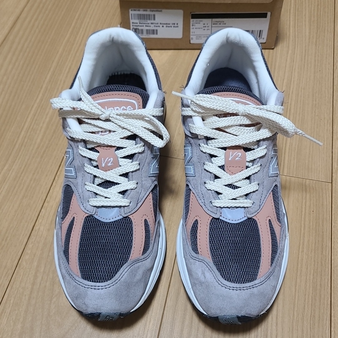 New Balance 991V2 Made in UK "Elephant Skin/Dark Gull Grey"