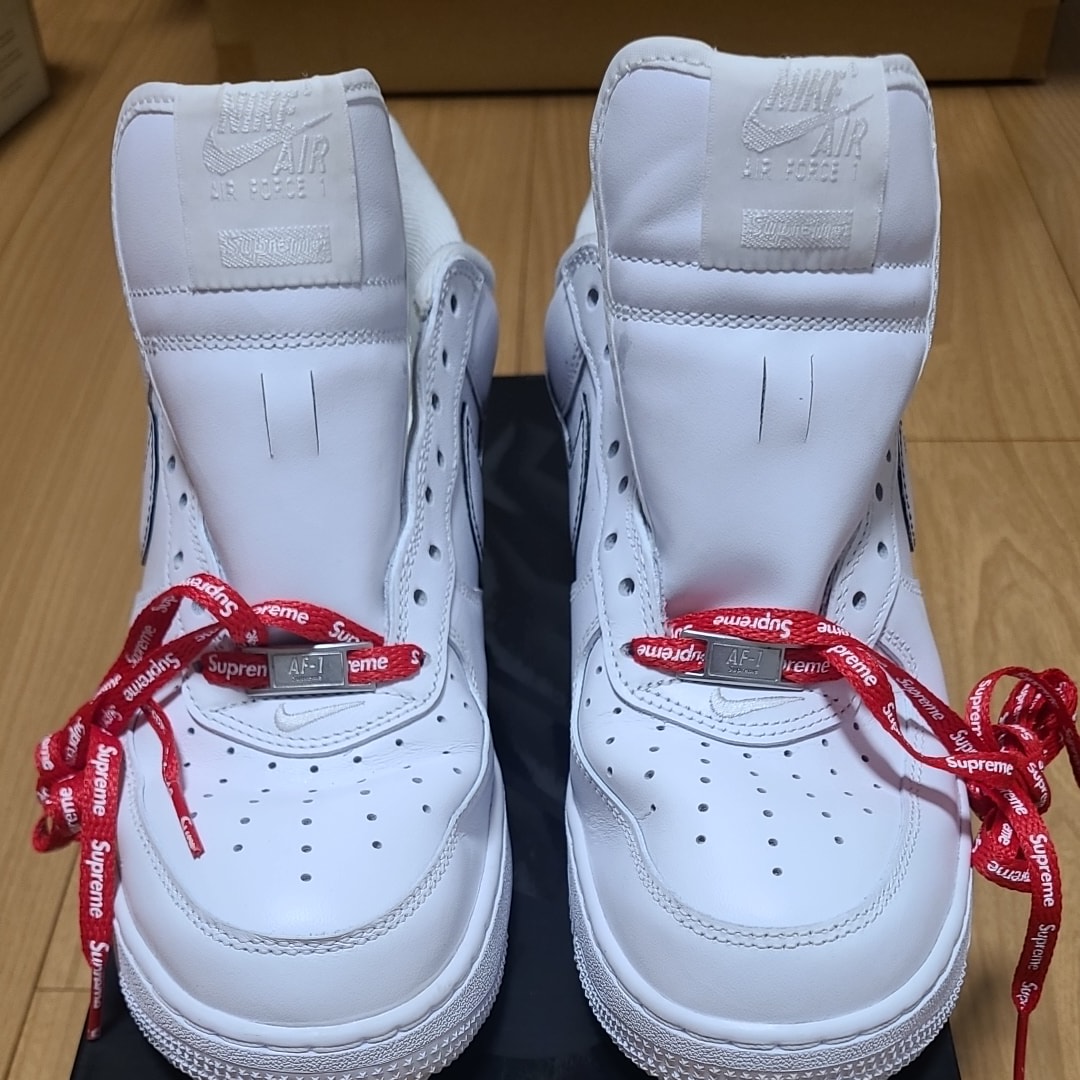 Supreme × Nike Air Force 1 Low "White"