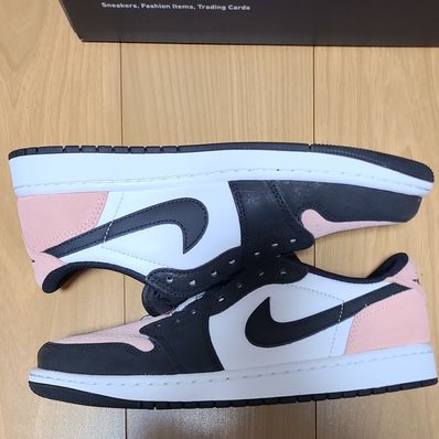 Nike Air Jordan 1 Low OG "Bleached Coral"