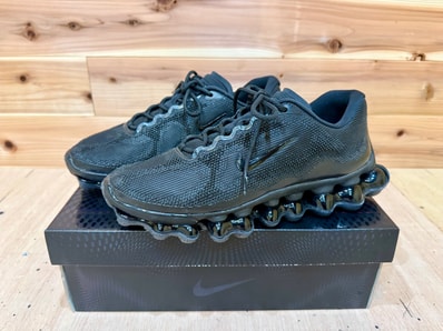 Nike Air Liquid Max "Triple Black"