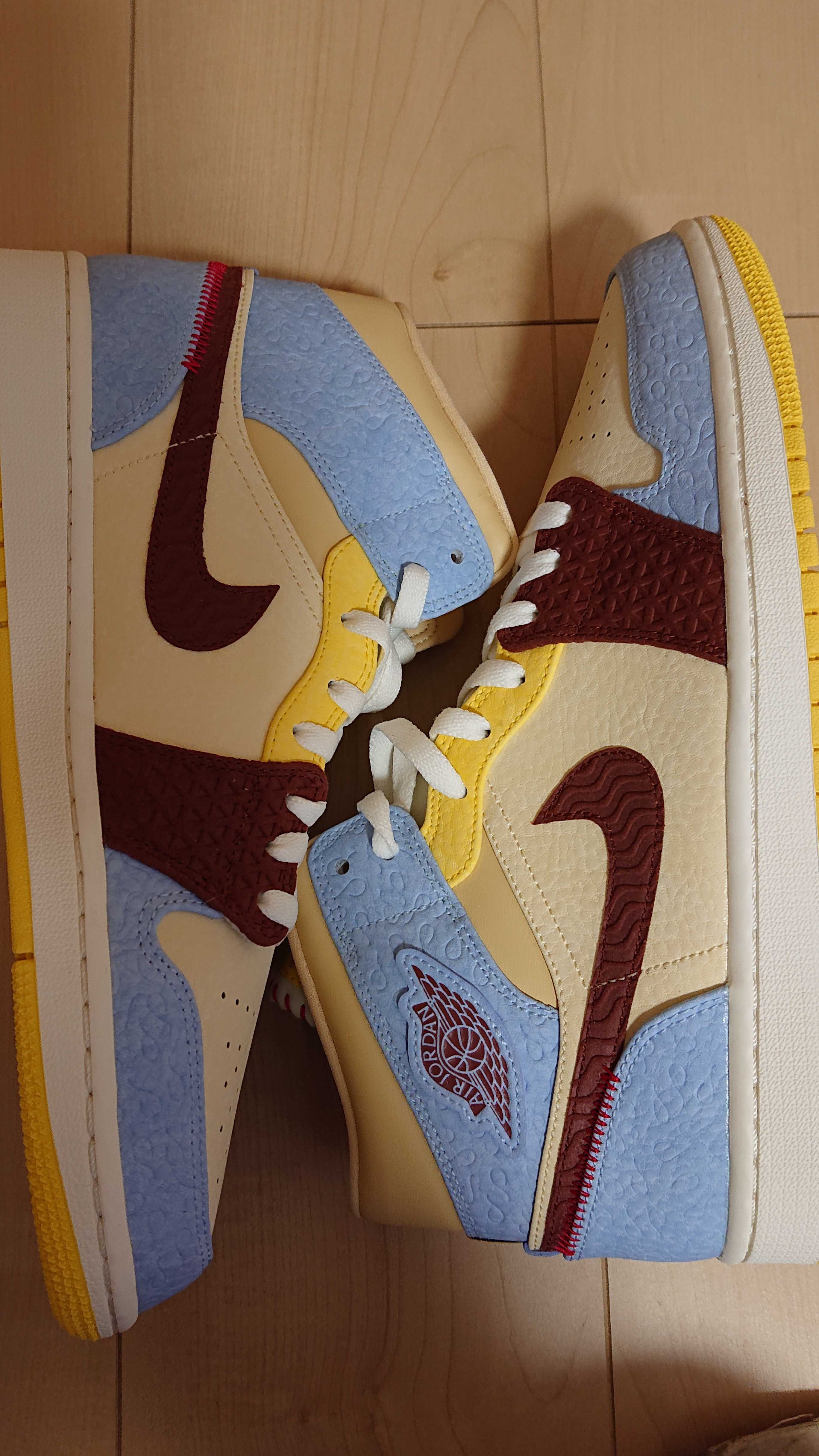 MAISON CHATEAU ROUGE × NIKE AIR JORDAN 1 MID SE "WHITE/LIGHT BLUE"