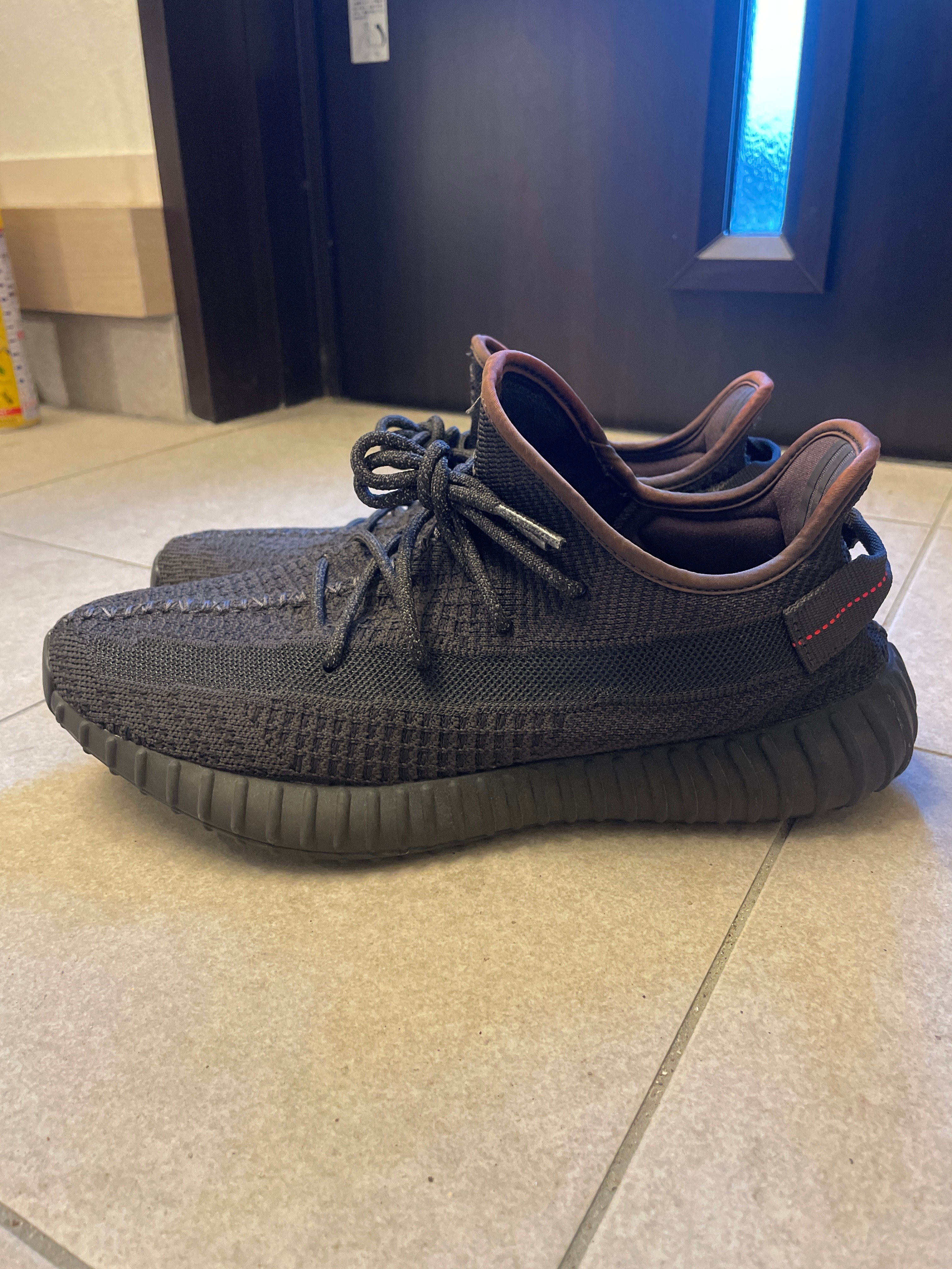 adidas YEEZY Boost 350 V2 "Black"